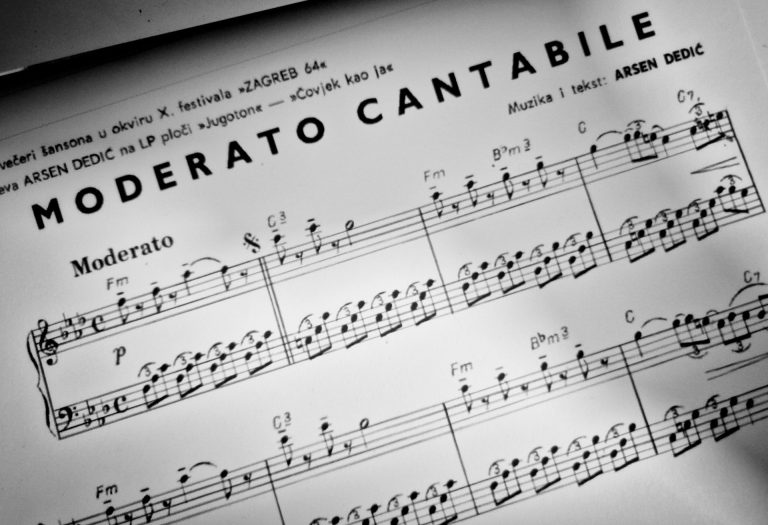 ŠAČIĆ: KAKO SE KOMUNISTIČKI REŽIM OBRAČUNAO SA ARSENOVIM “MODERATO CANTABILE”